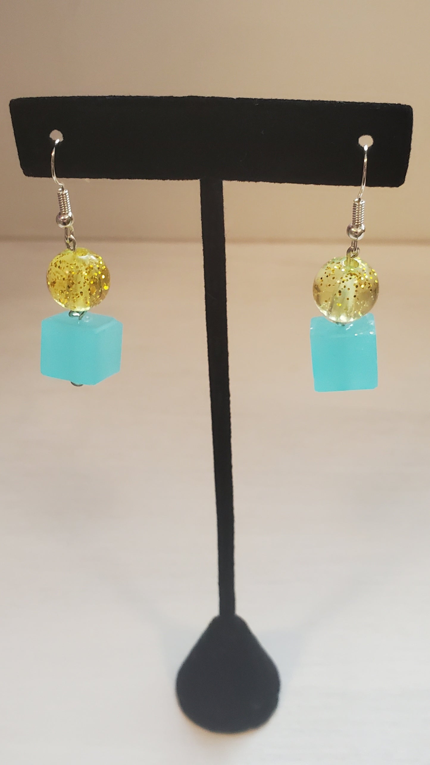 Earrings pair mix
