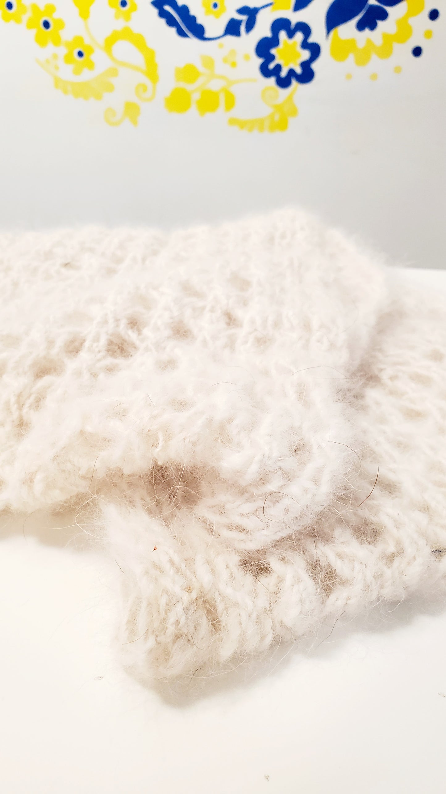 Samoyed dog wool snood