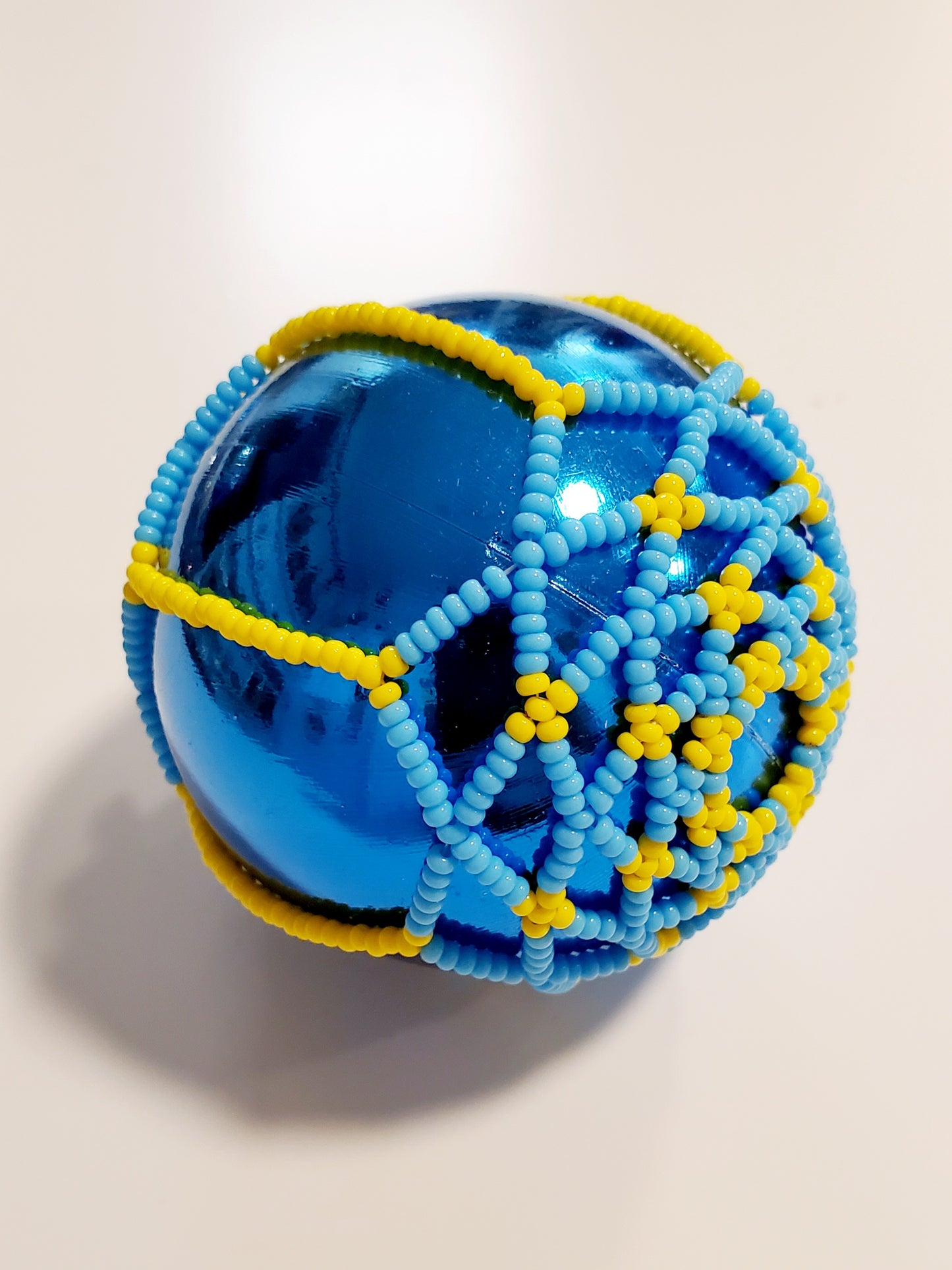 Beaded Christmas Ball (Medium size)