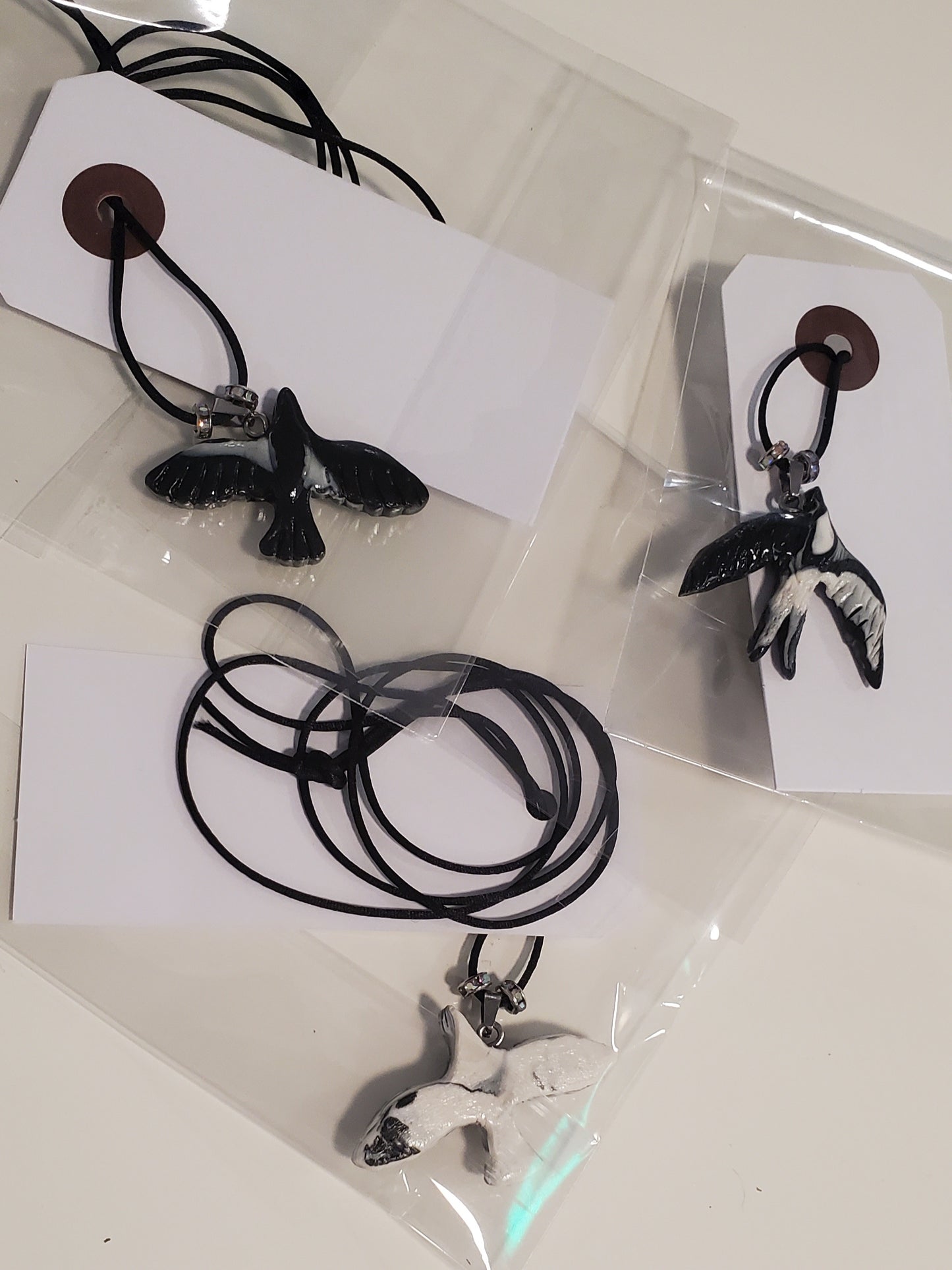 Pendant turtle dove