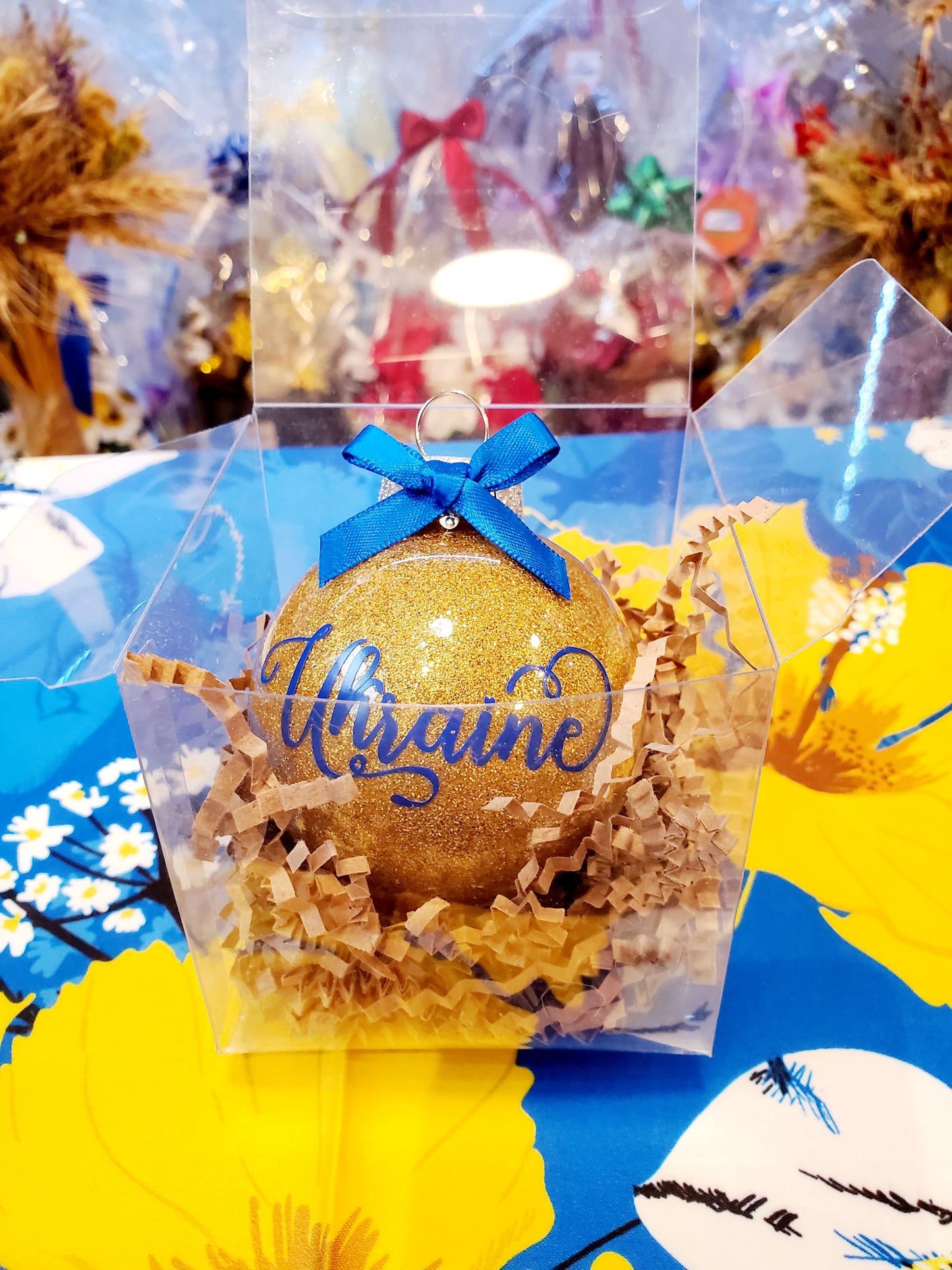 Christmas tree ball UA (plastic)