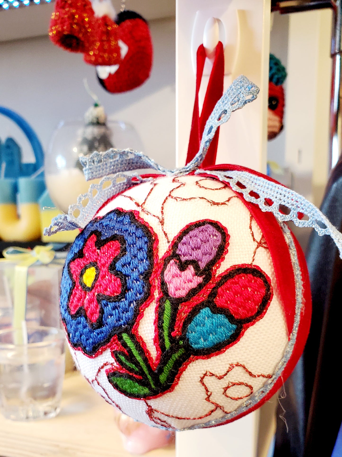 Christmas Ball UA Mix T2