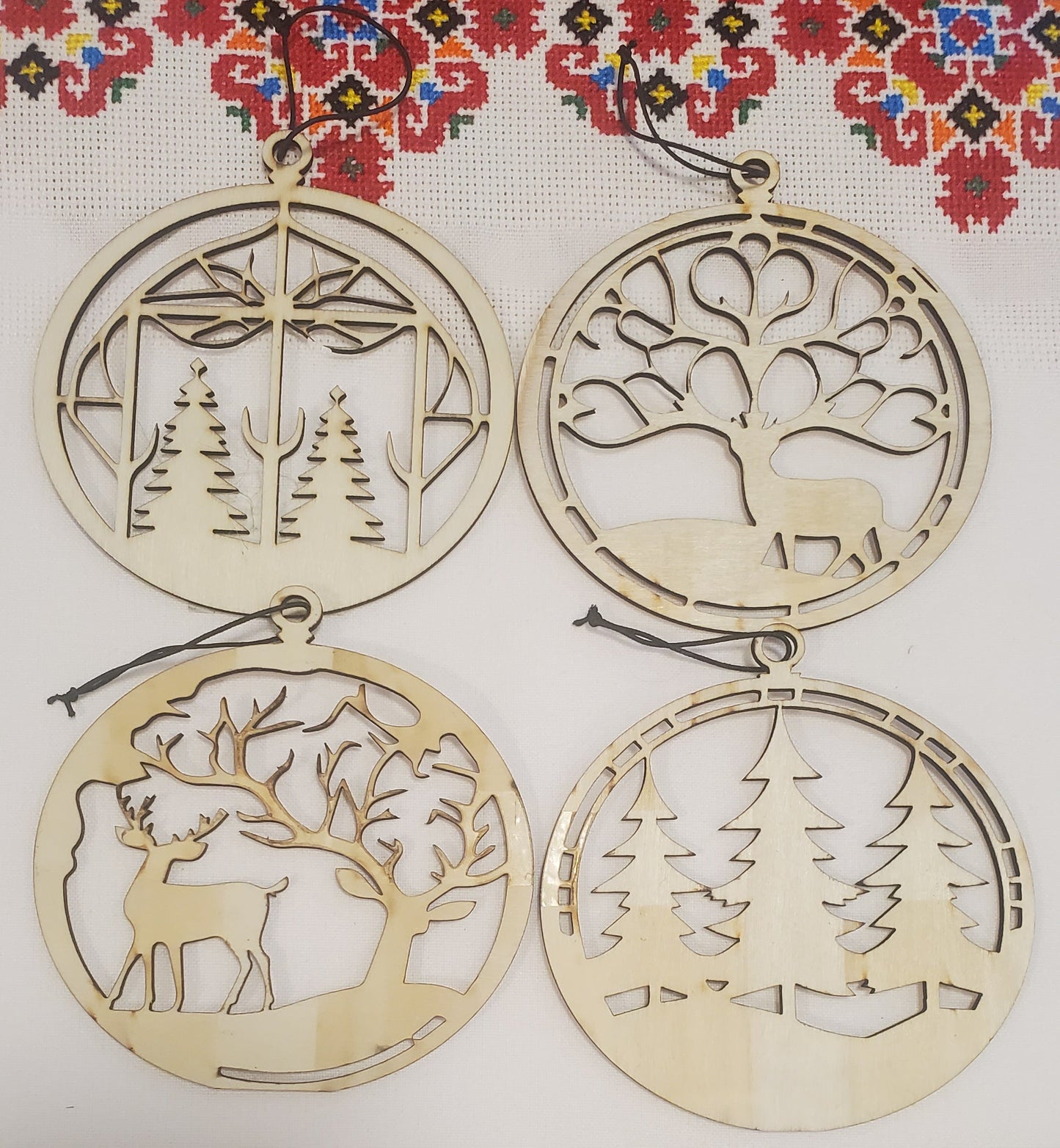 Set Wood Christmas decorations (4 pcs)