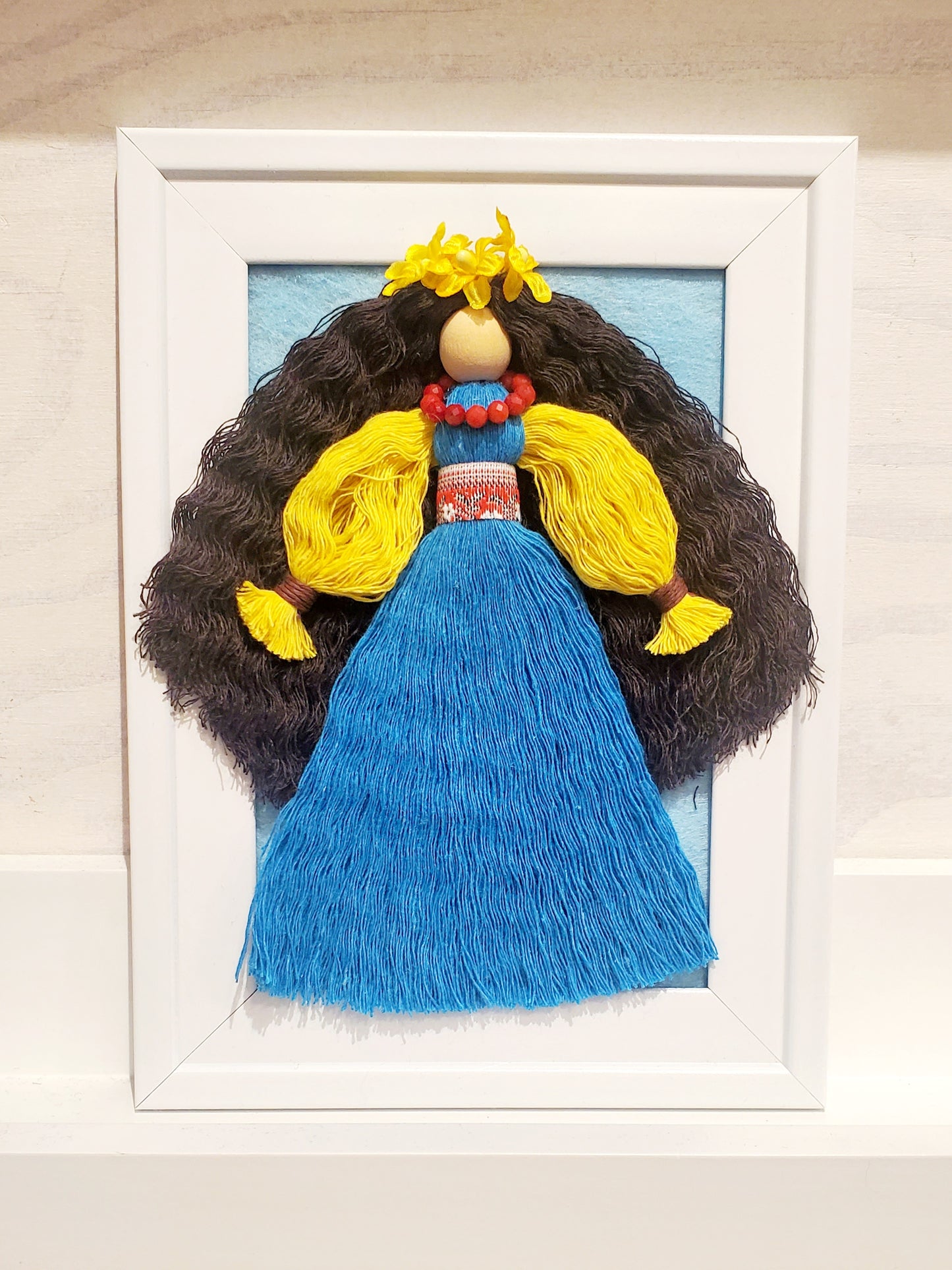 Angel in the white frame T2