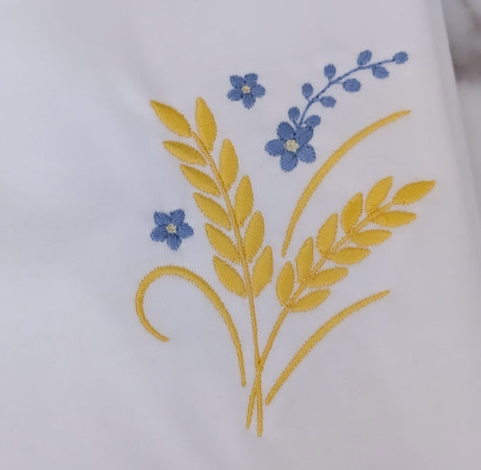 T-shirt women with embroidery "Kolosok"