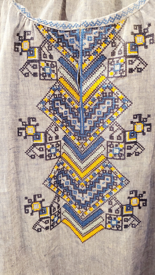 Embroidered women blouse Blue yellow/blue ornament