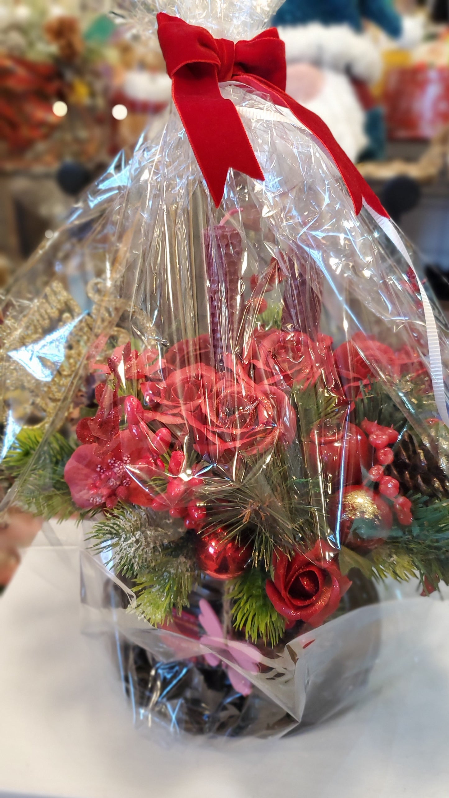 Christmas arrangement with soap flowers