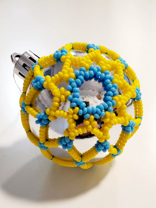 Beaded Christmas ball (Small size)