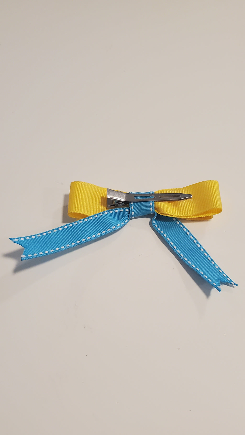 Hair Bands and Clips Mix