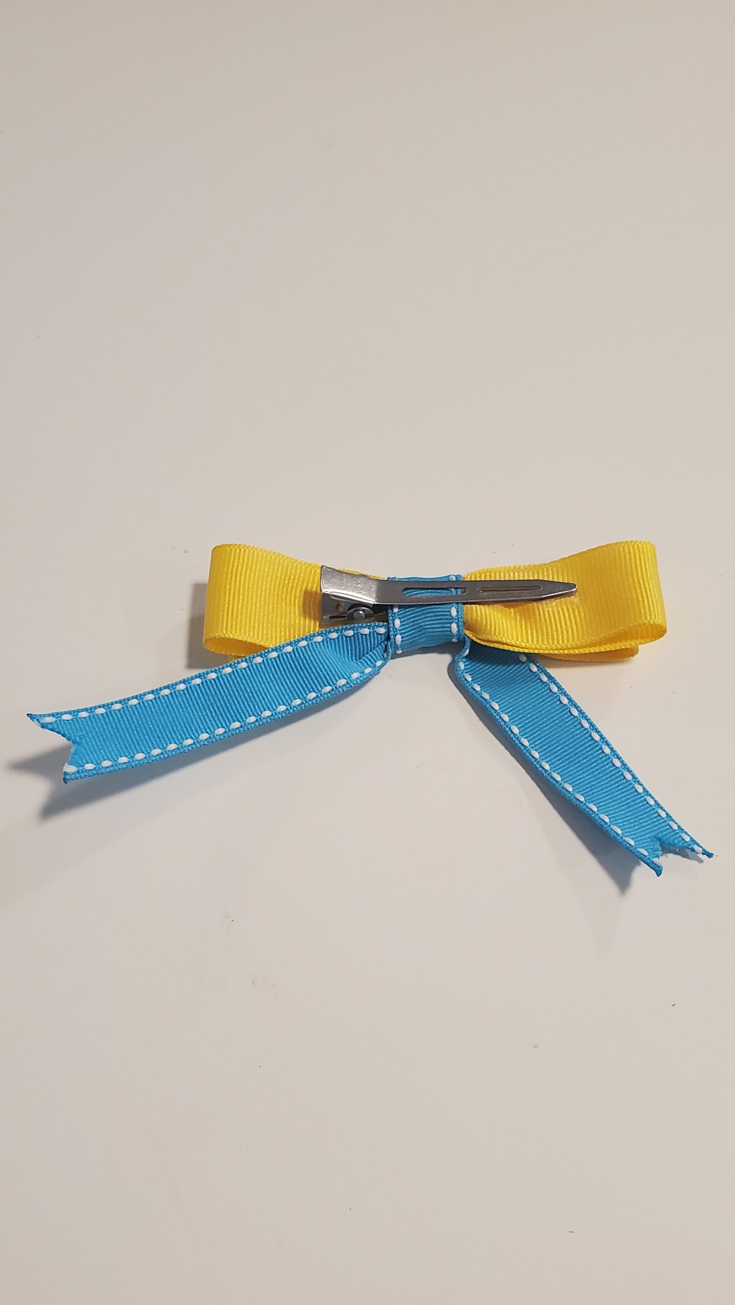 Hair Bands and Clips Mix