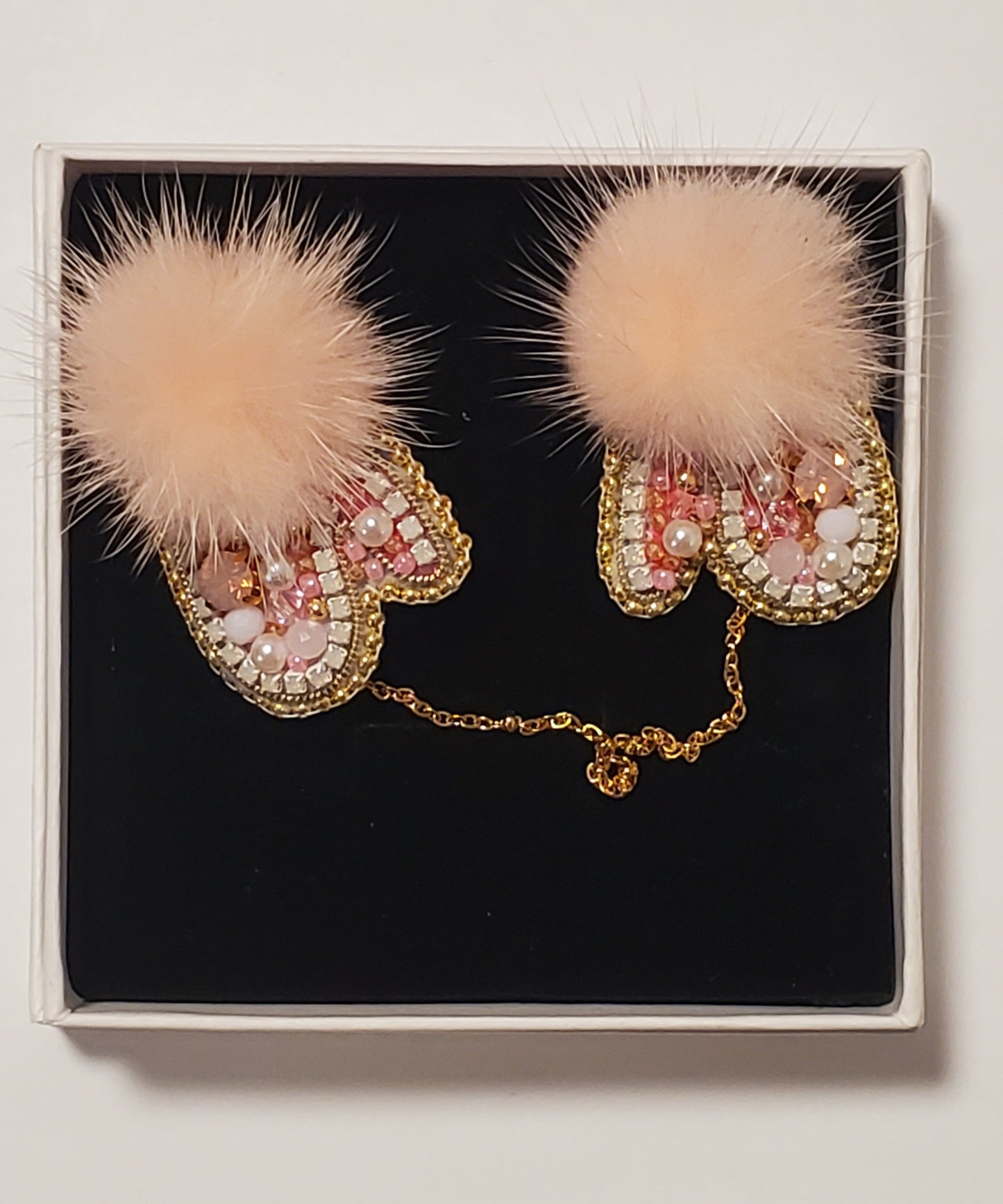 Brooch Mittens pink double