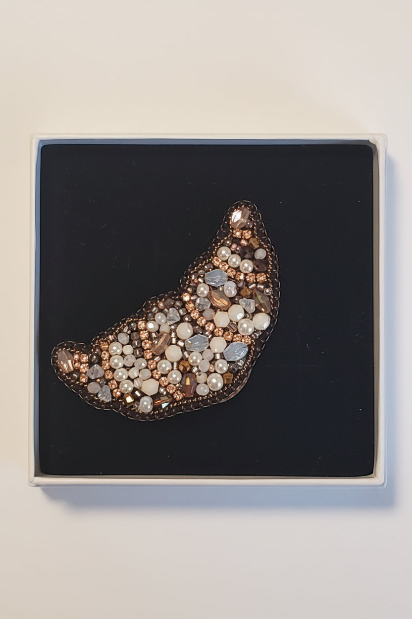 Brooch Croissant