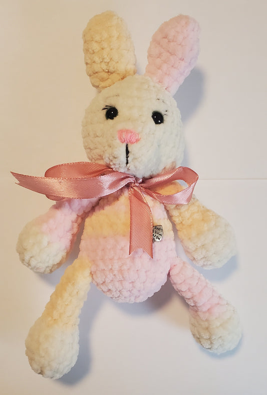 Knitted Rabbit/bow medium