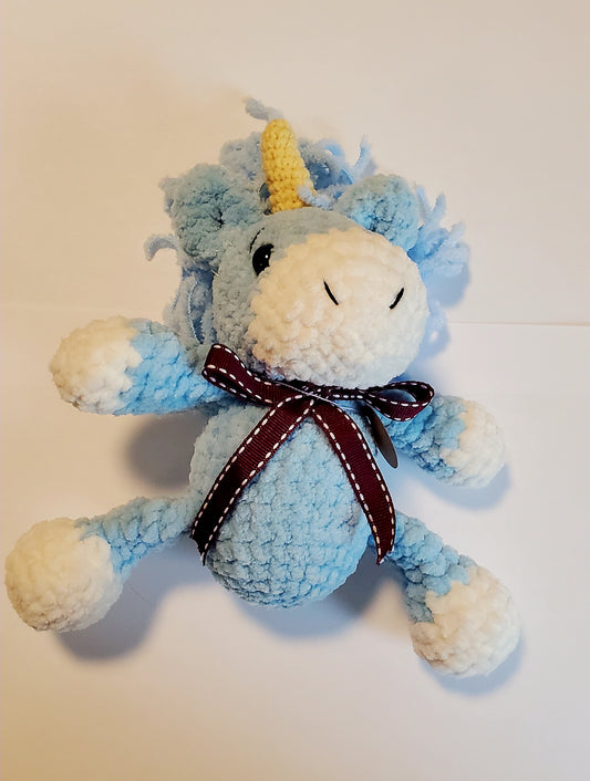 Knitted Unicorn medium