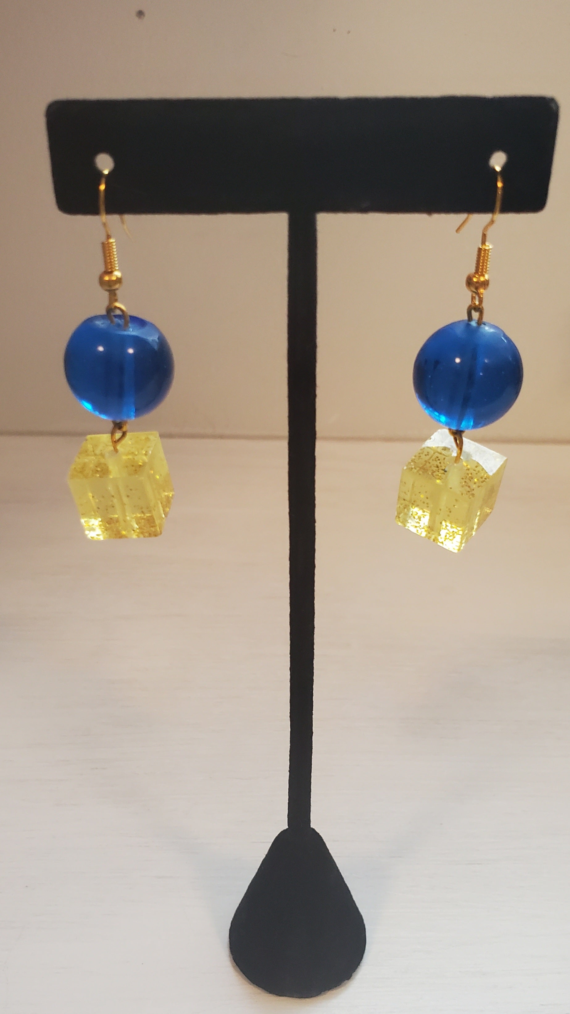 Earrings pair mix