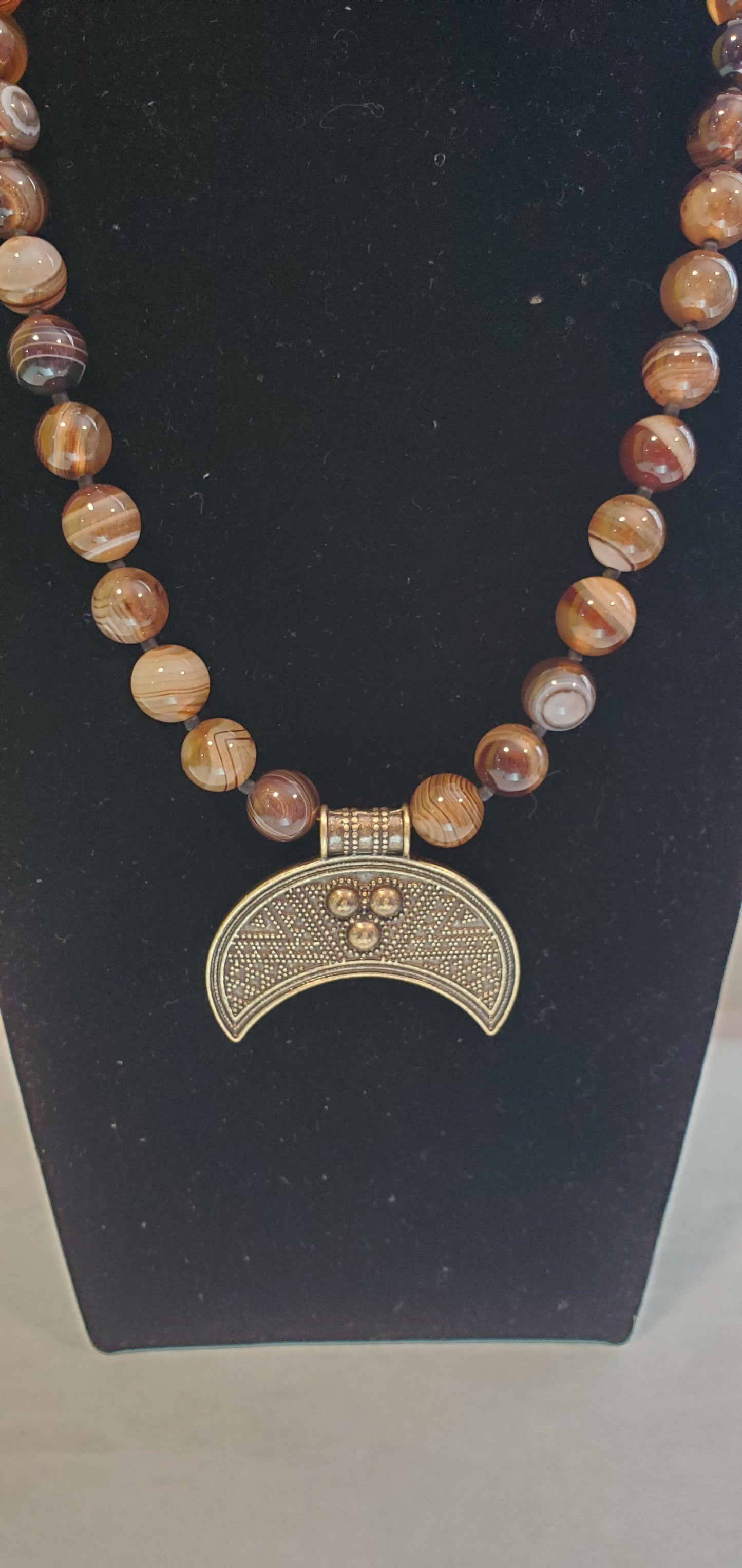 Necklace Agat brown