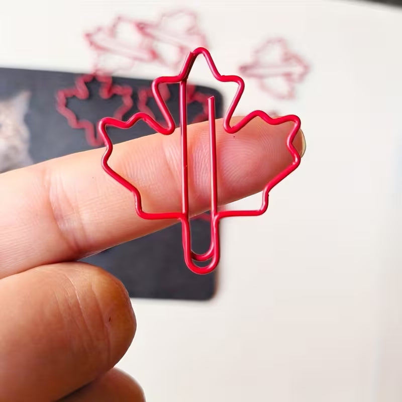 Paper Clips Red Maple Leaf