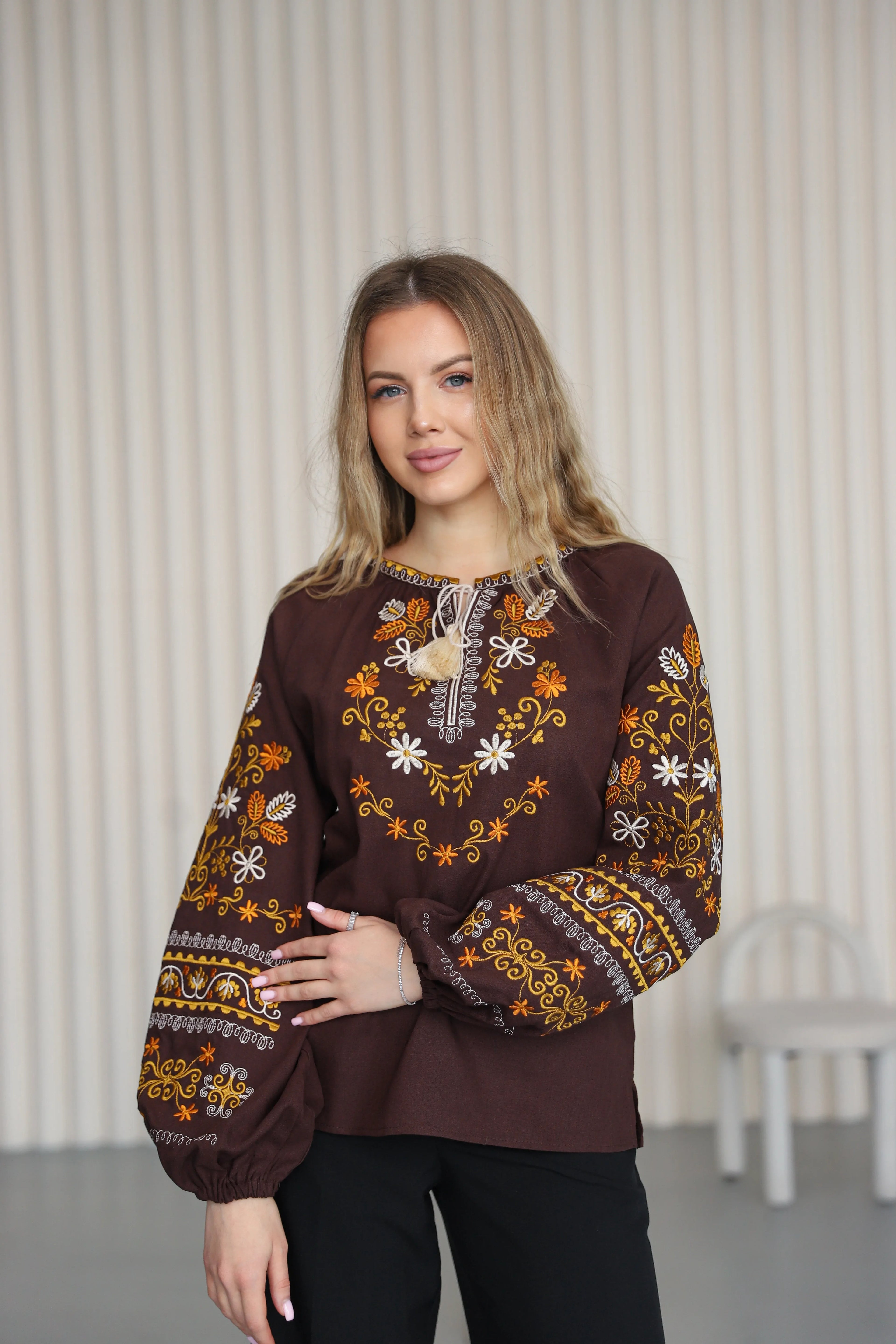 Women's embroidered shirt Morning rustle (chocolate)