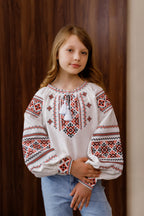 Embroidered blouse for girl "Oksanka"