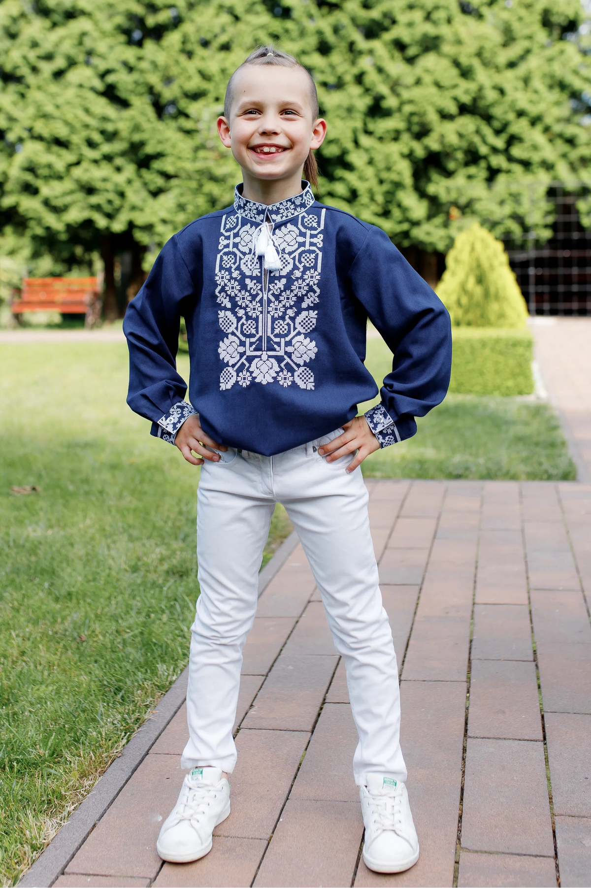 Kid's Embroidered Shirt "Vsevolod" (navy blue with white)