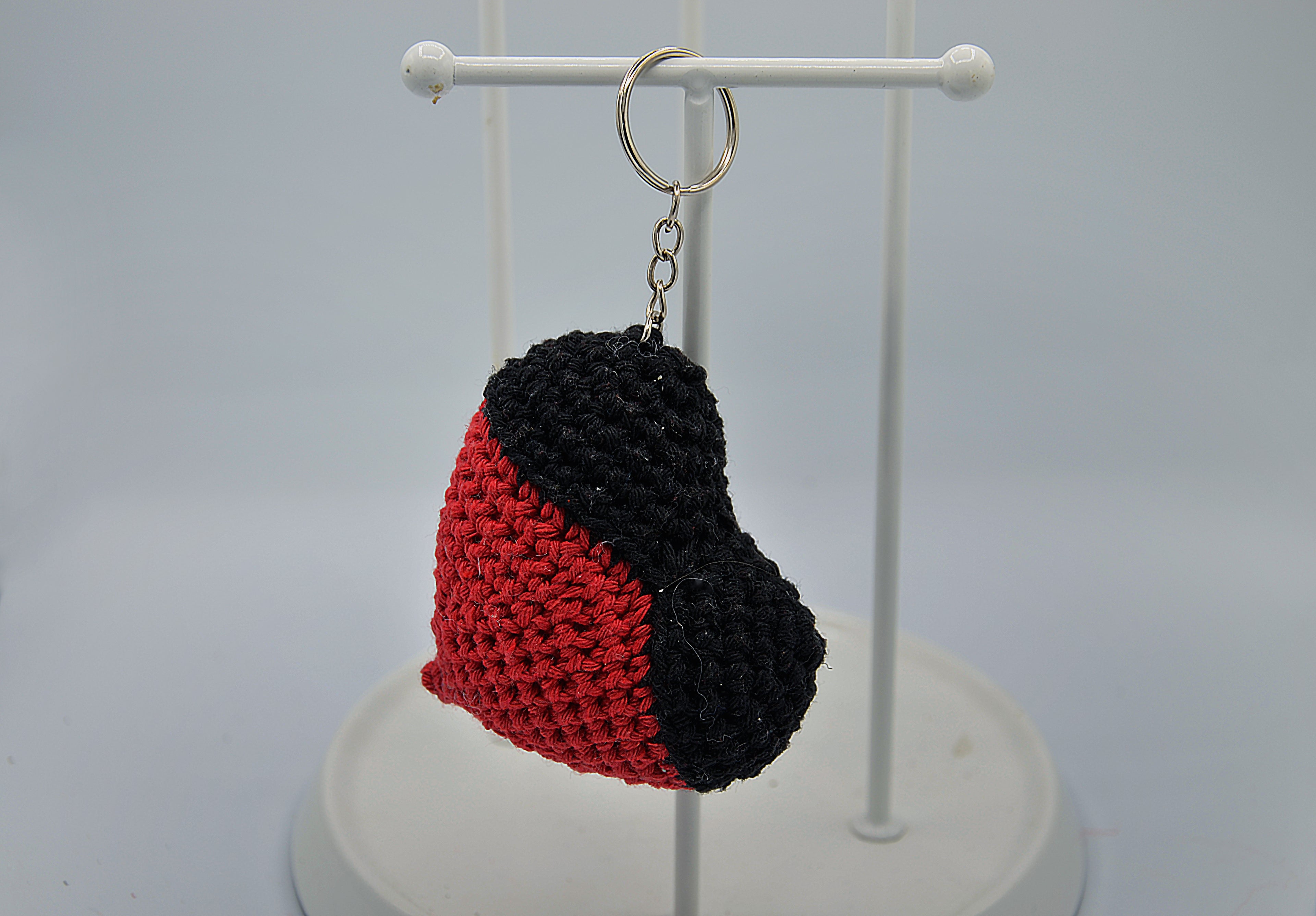 Knitted Keychain heart/ hats