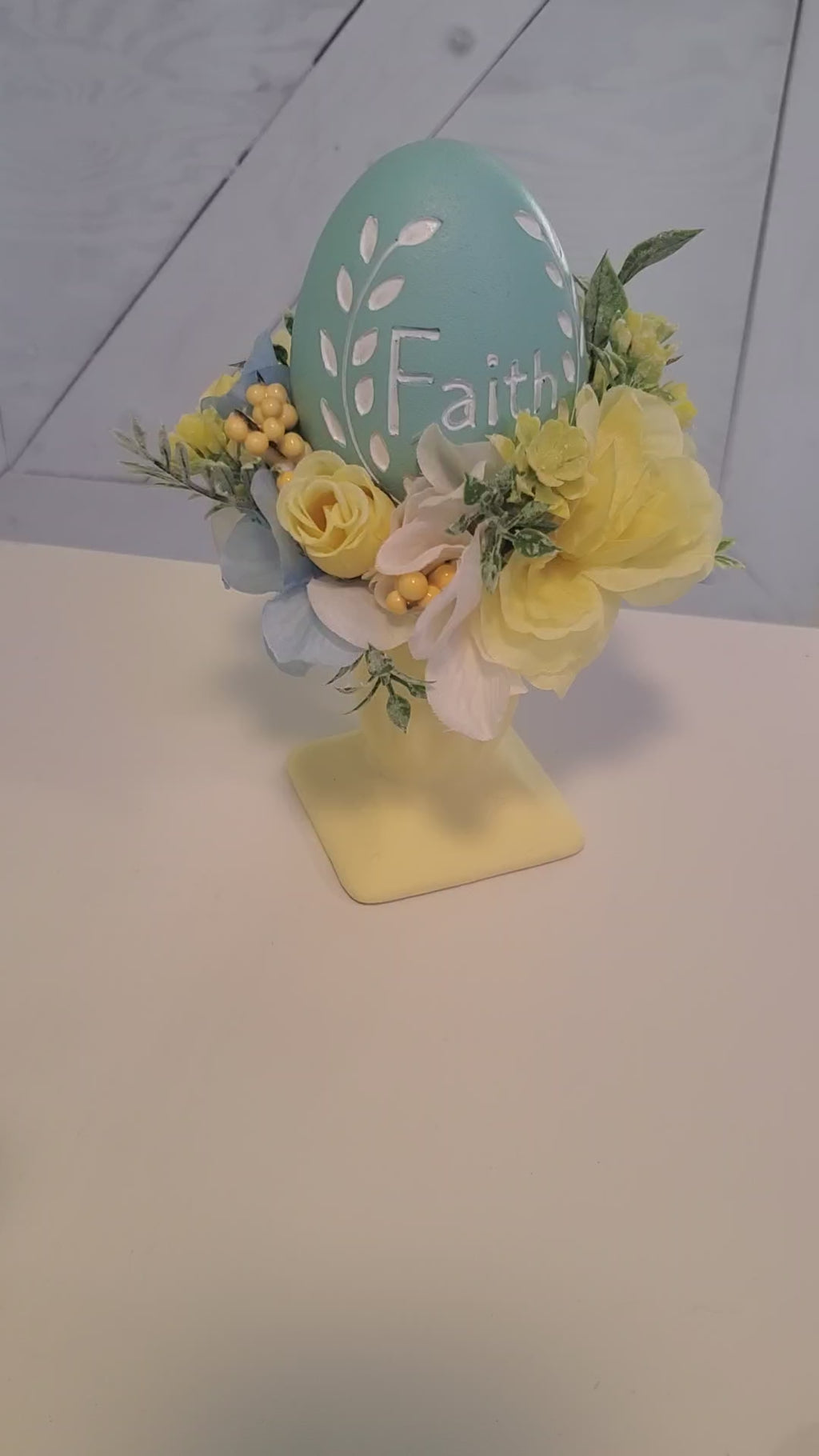 Easter Egg Decoration