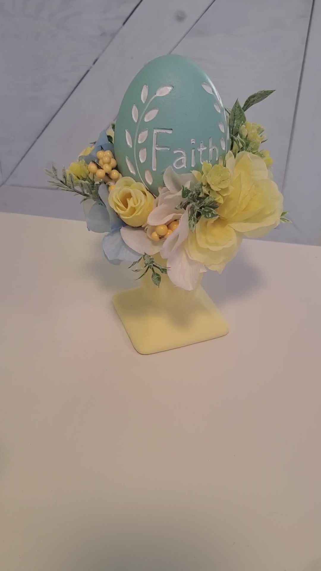 Easter Egg Decoration