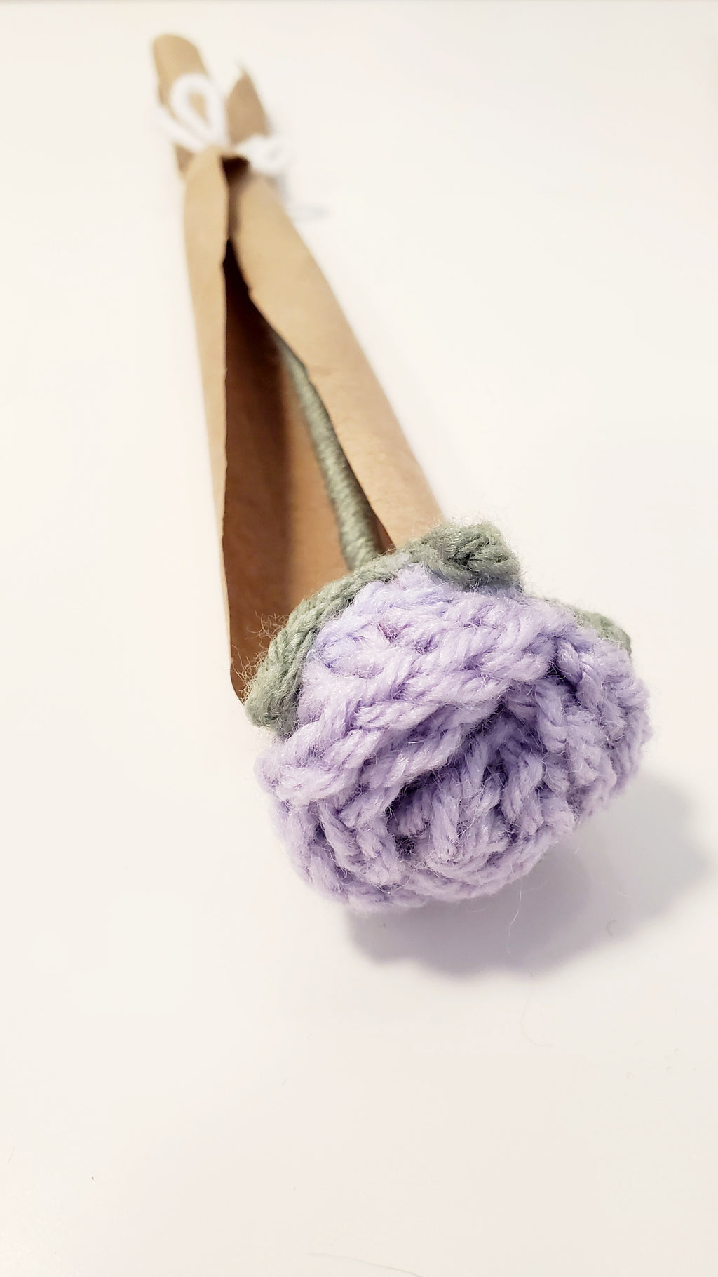 Knitted Rose/Tulip//lavender