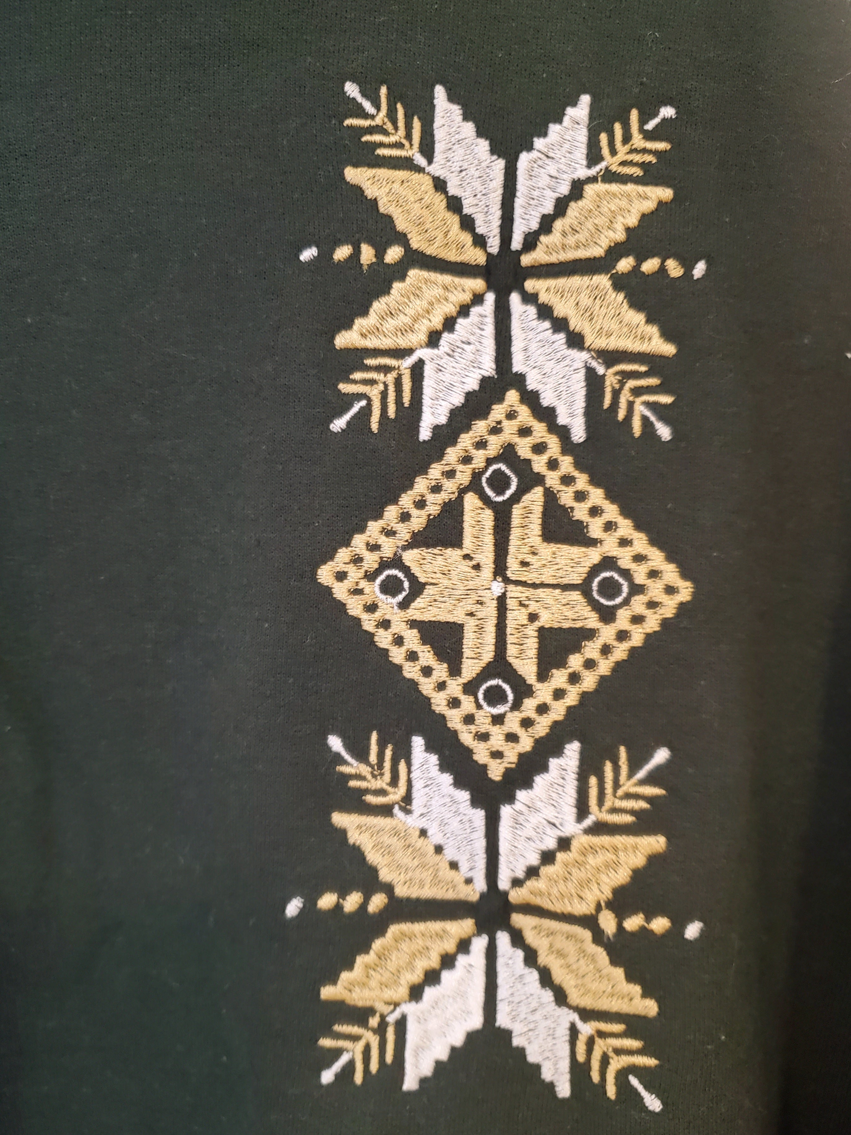 Hoodie embroidered with ornament, Green, L