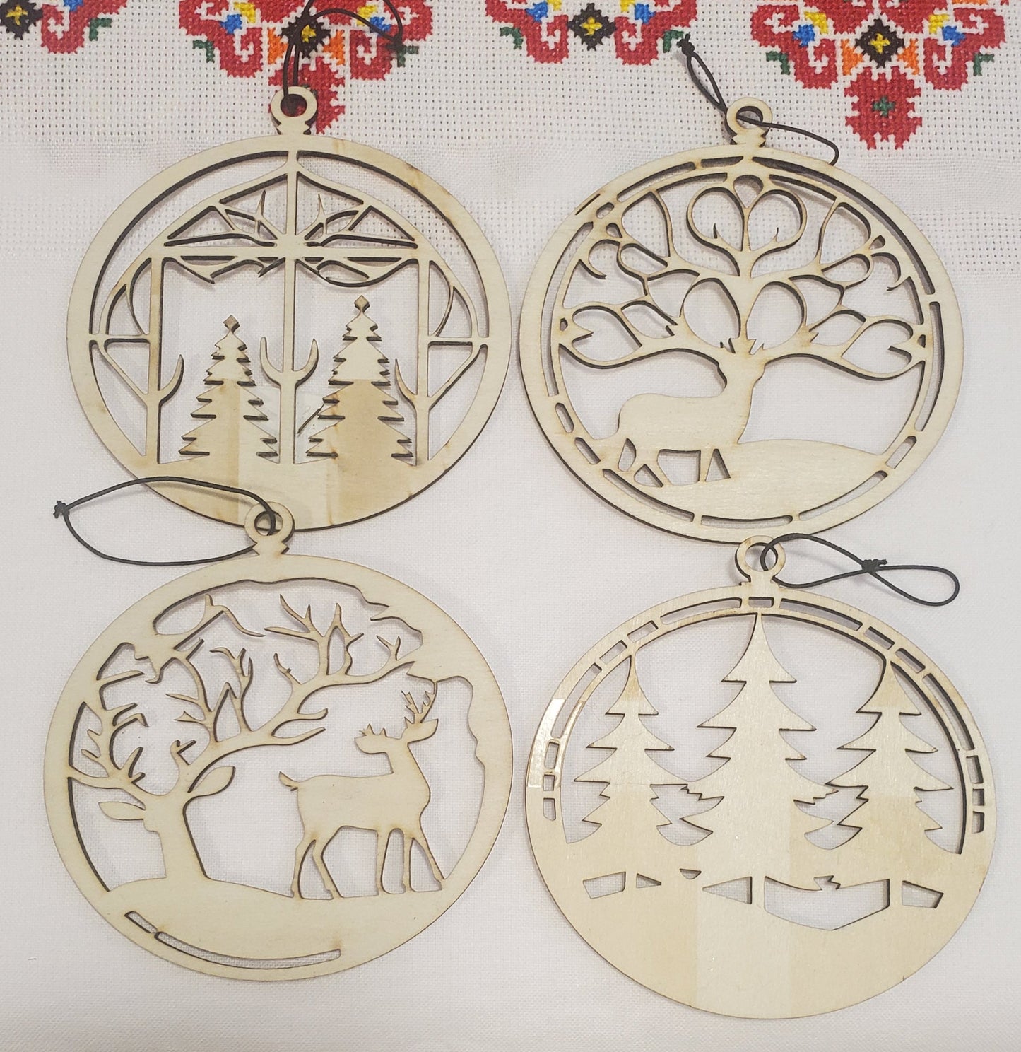 Set Wood Christmas decorations (4 pcs)