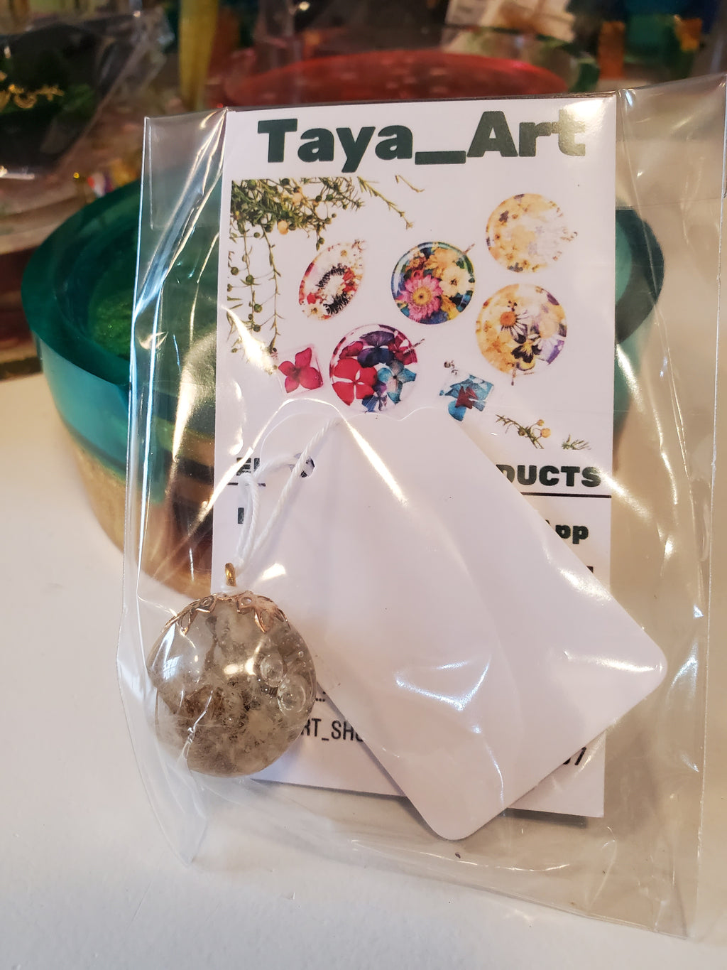 Epoxy resin Pendant Small