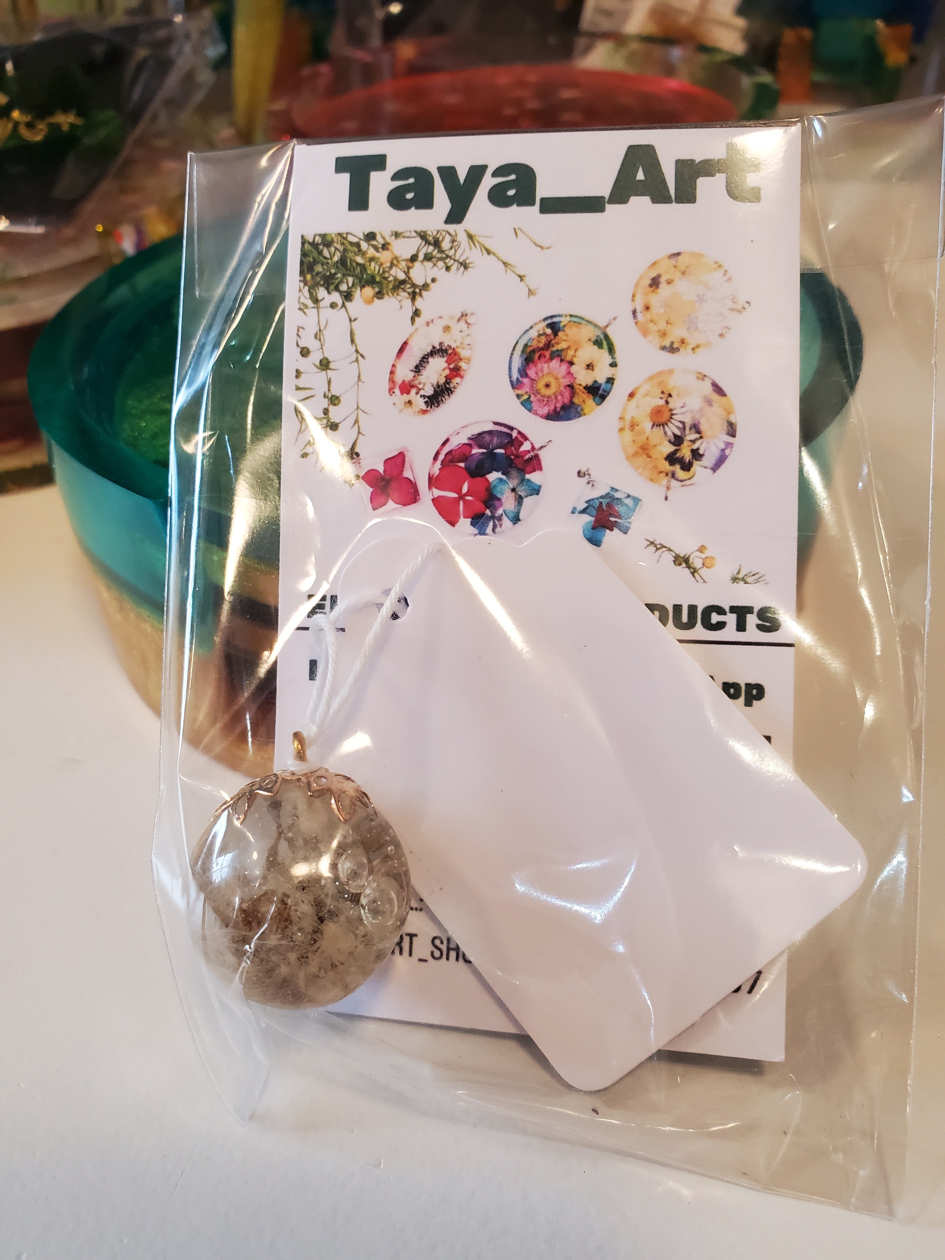 Epoxy resin Pendant Small