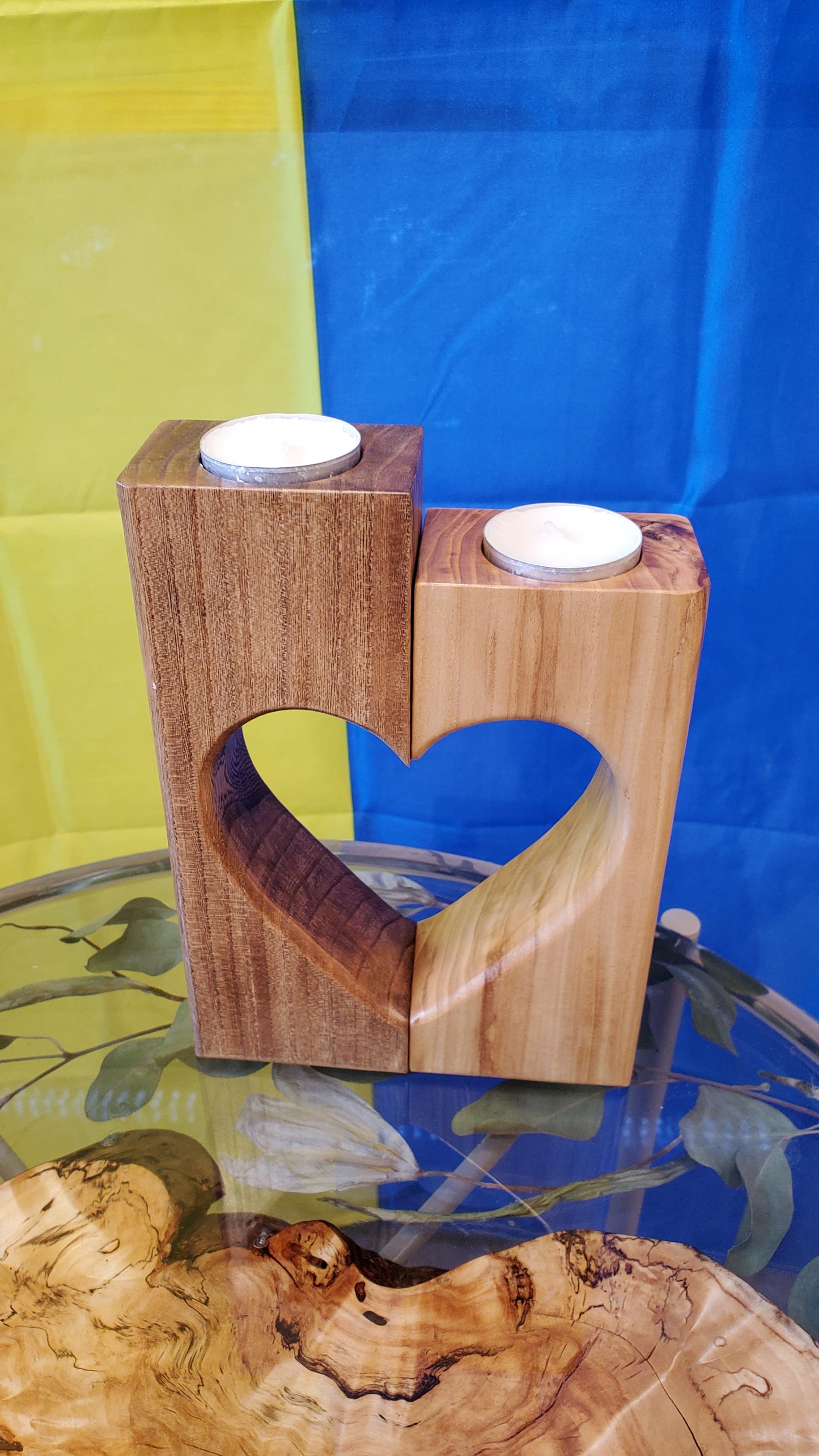Wood candlestick Heart (2 candles)