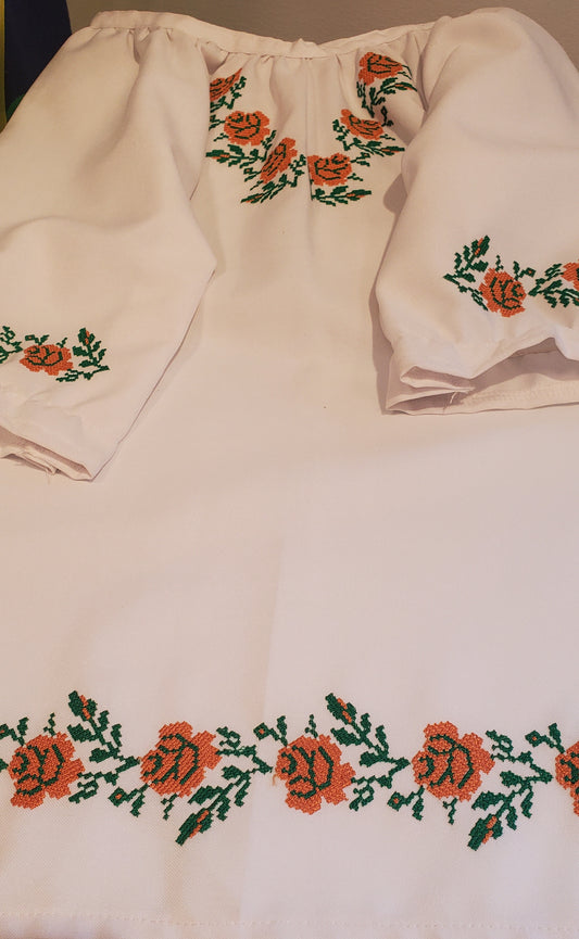 Embroidered girl's blouse orange/green