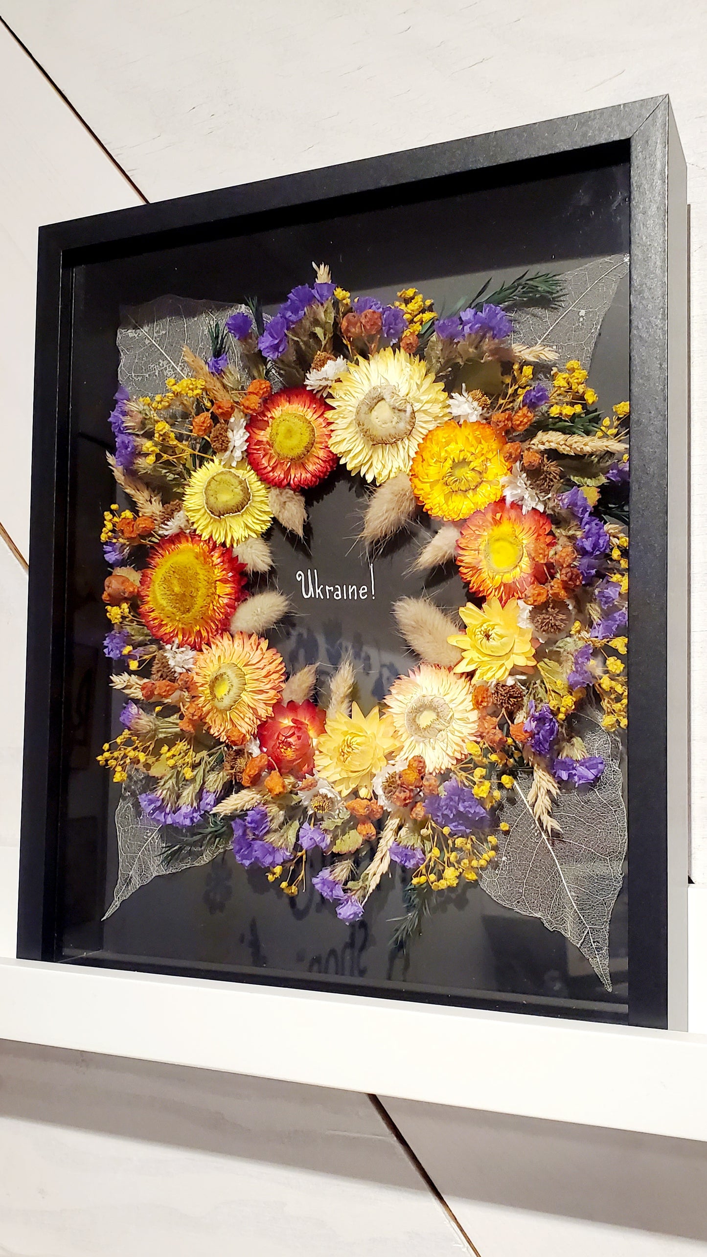 Picture "Wreath of dried flowers"