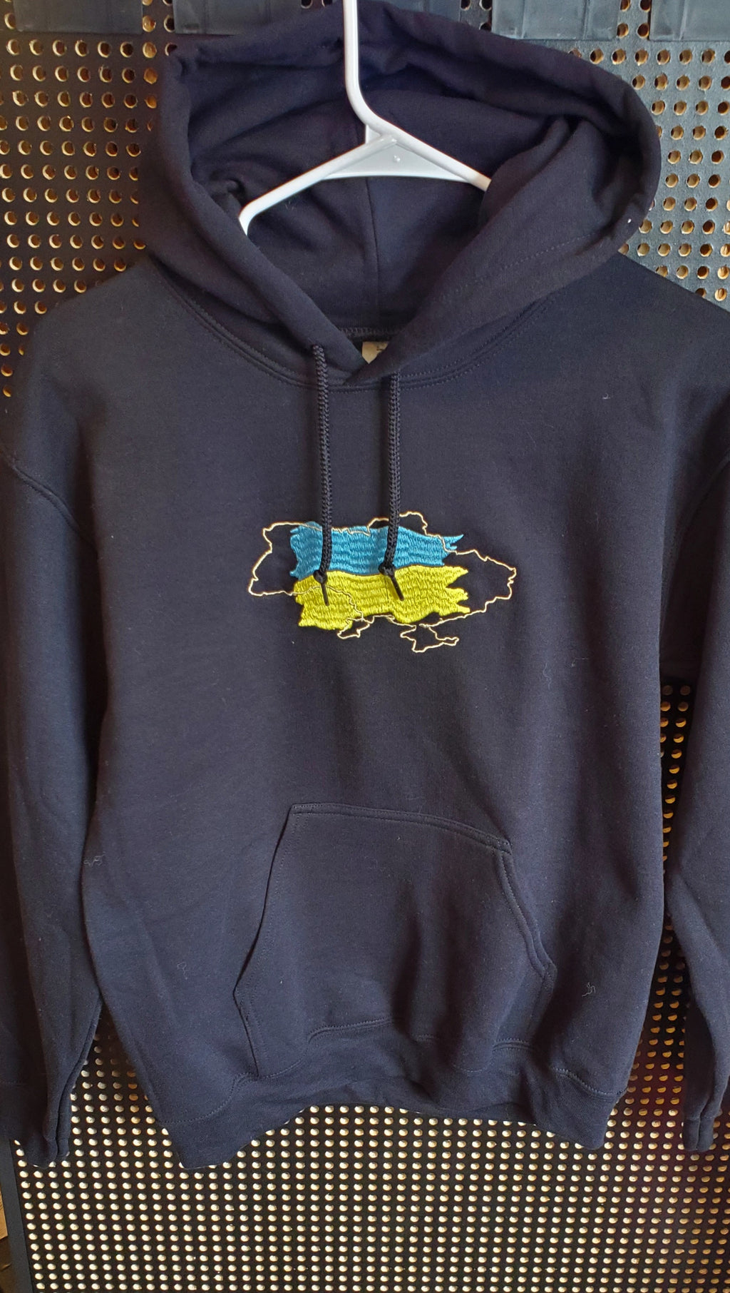 Hoodie embroidered UA map