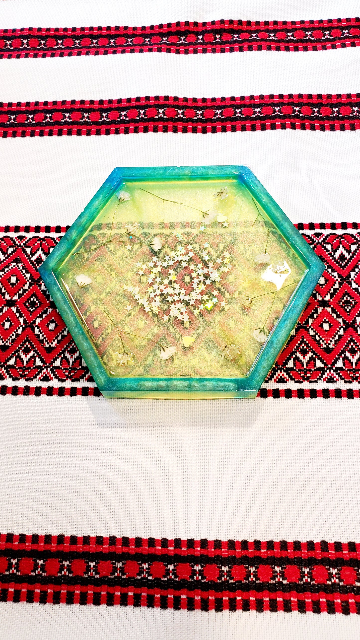 Resin Epoxy jewelry storage stands with real flowers