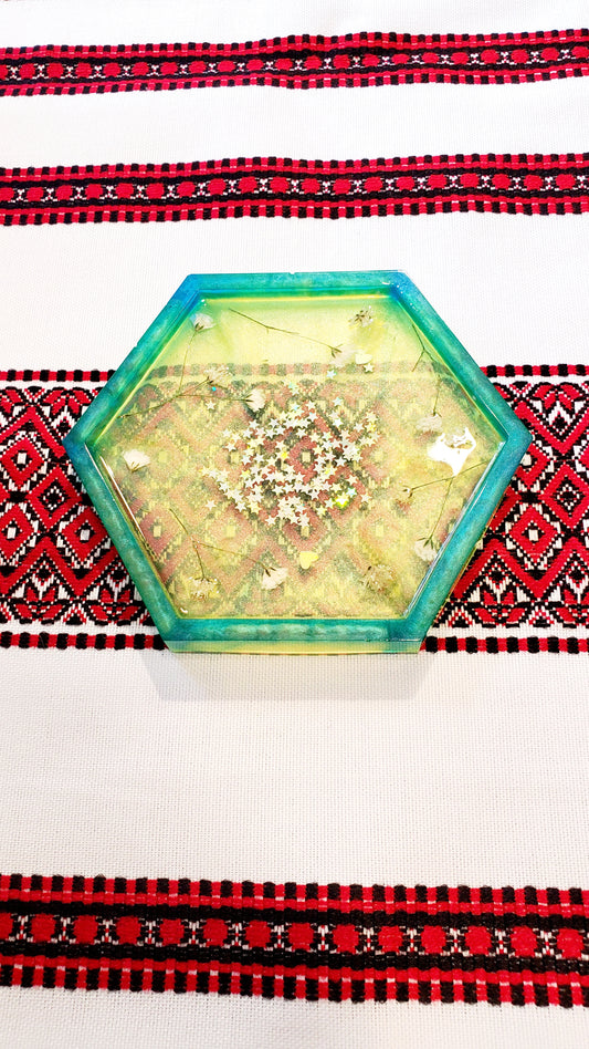 Resin Epoxy jewelry storage stands with real flowers