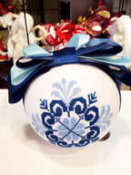 Embroidered Christmas Ball UA Mix 12 cm T2