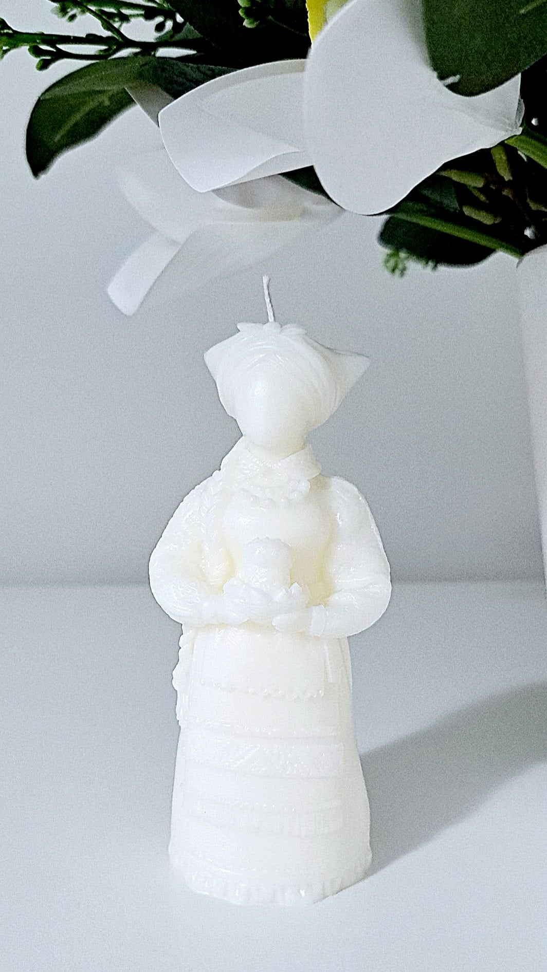 Easter Soy Candle "Motanka"