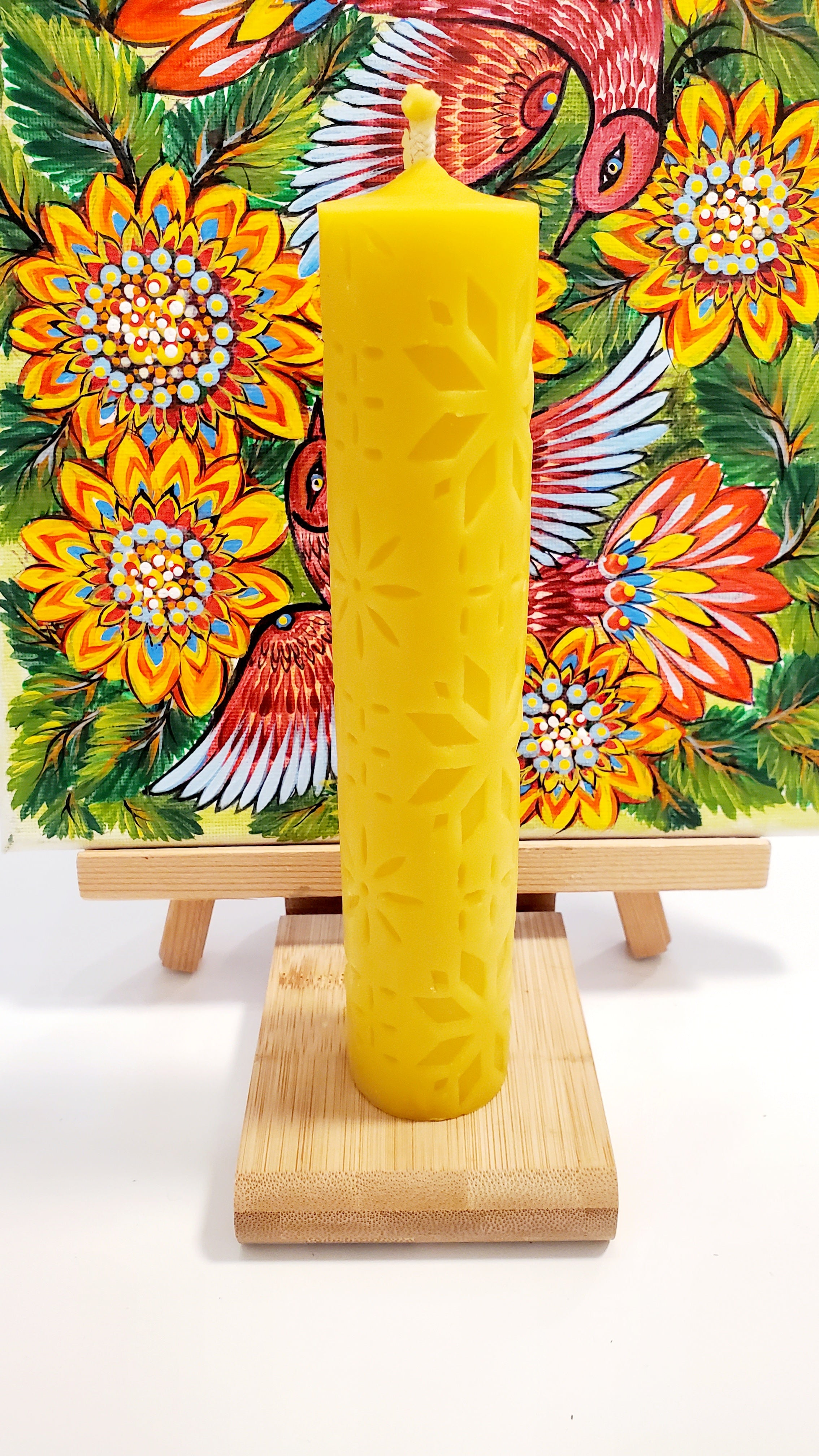 Beeswax Candle " Vyshyvanka" Large