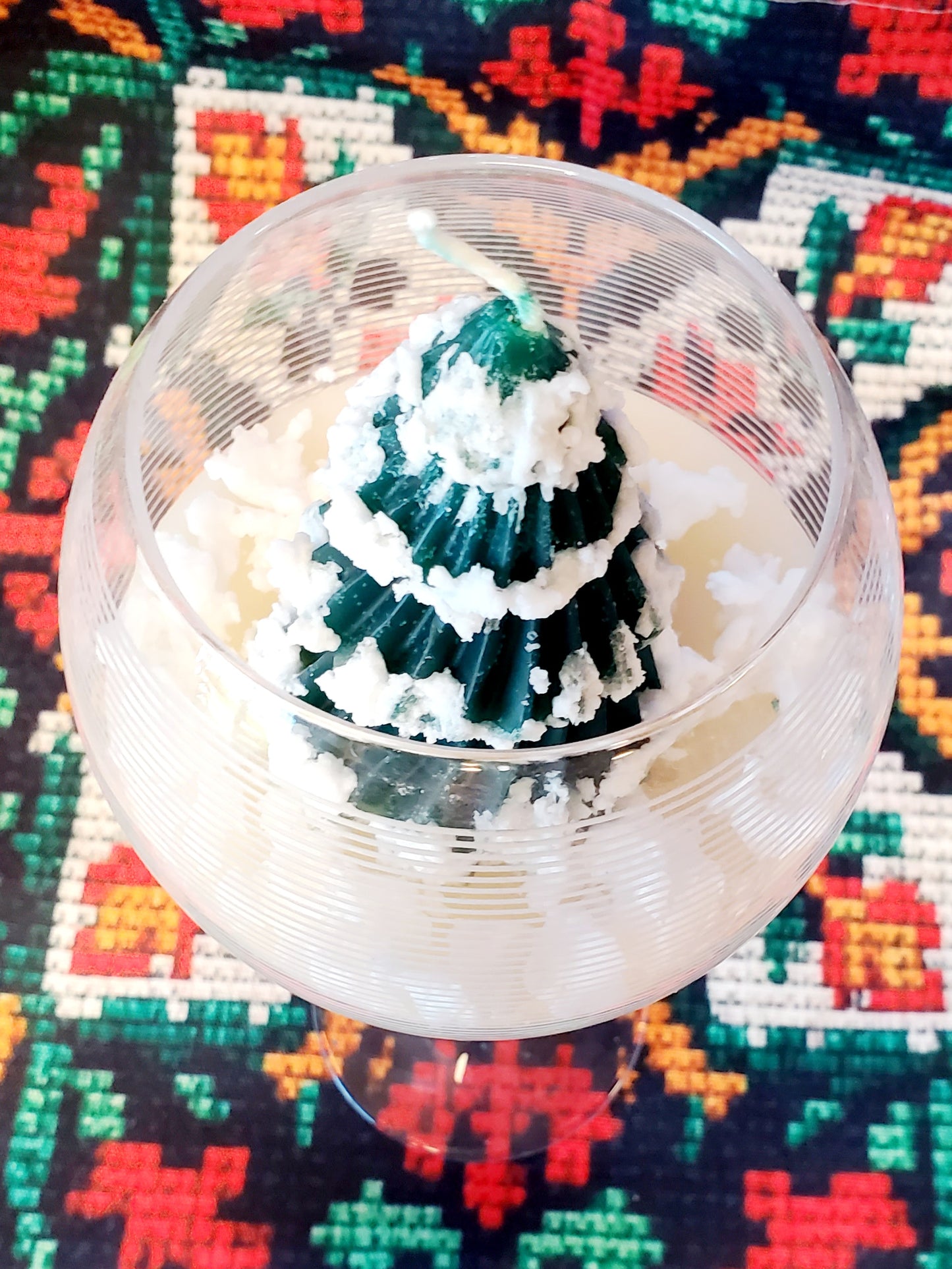 Soy candle Christmas tree in the glass