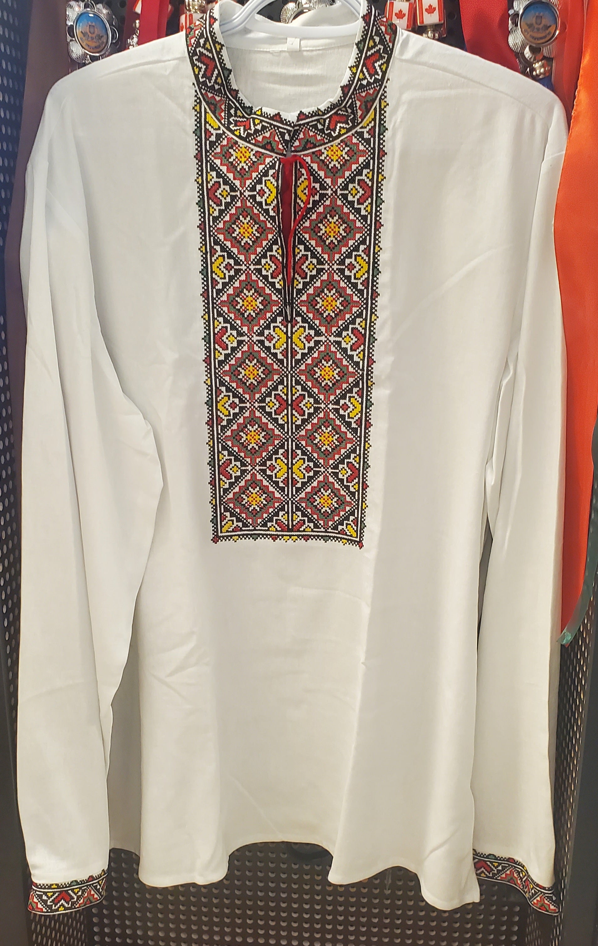 Embroidered men's shirt red/green/yellow