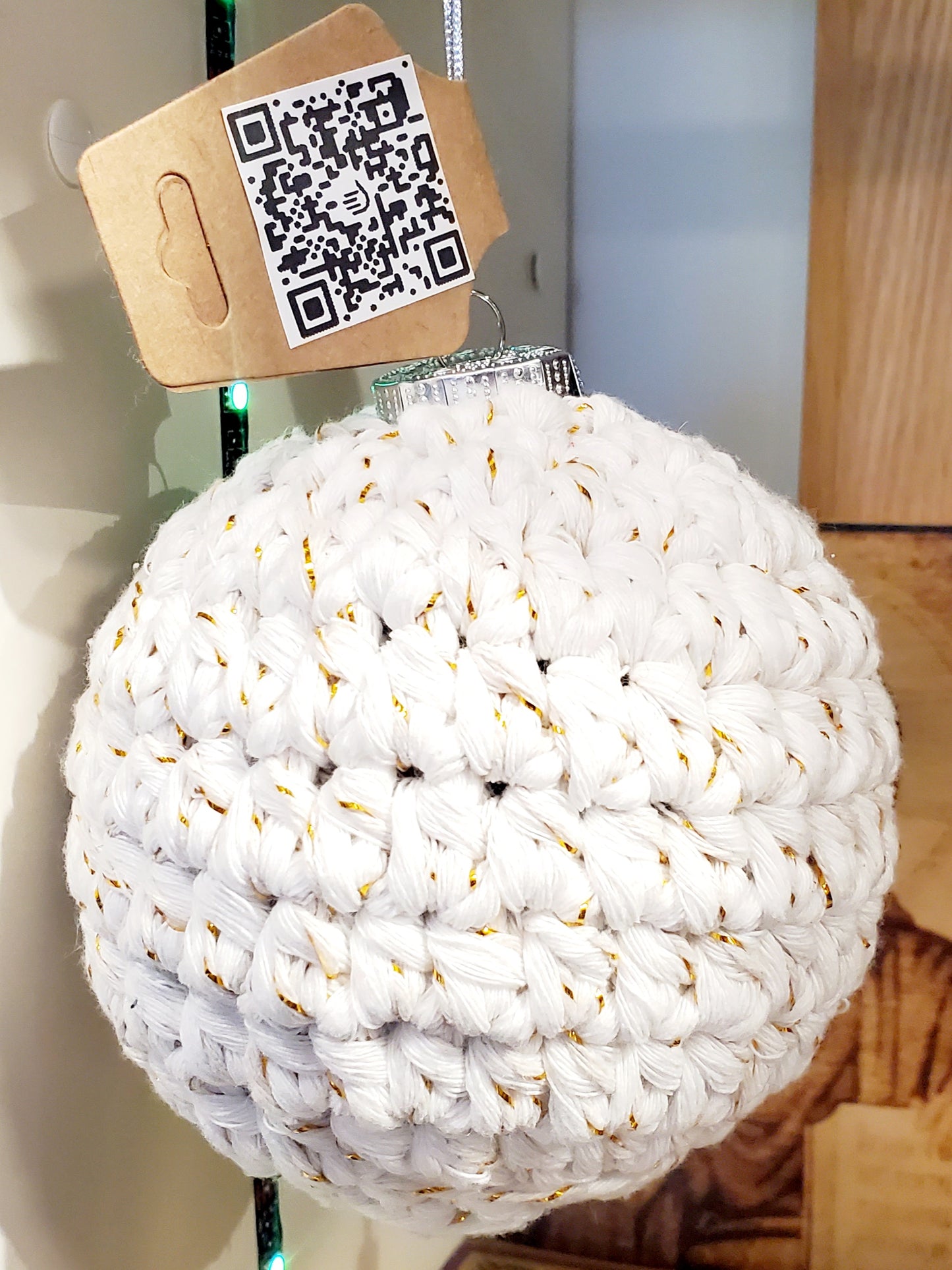 Knitted Christmas ball UA 10 cm