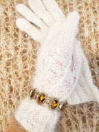 Goat wool gloves