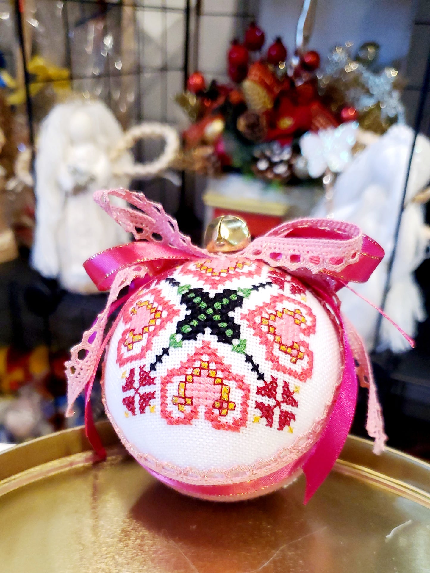 Christmas Ball UA Mix T2