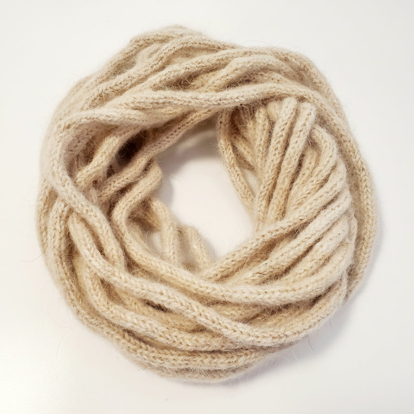 Dog wool scarf-necklace