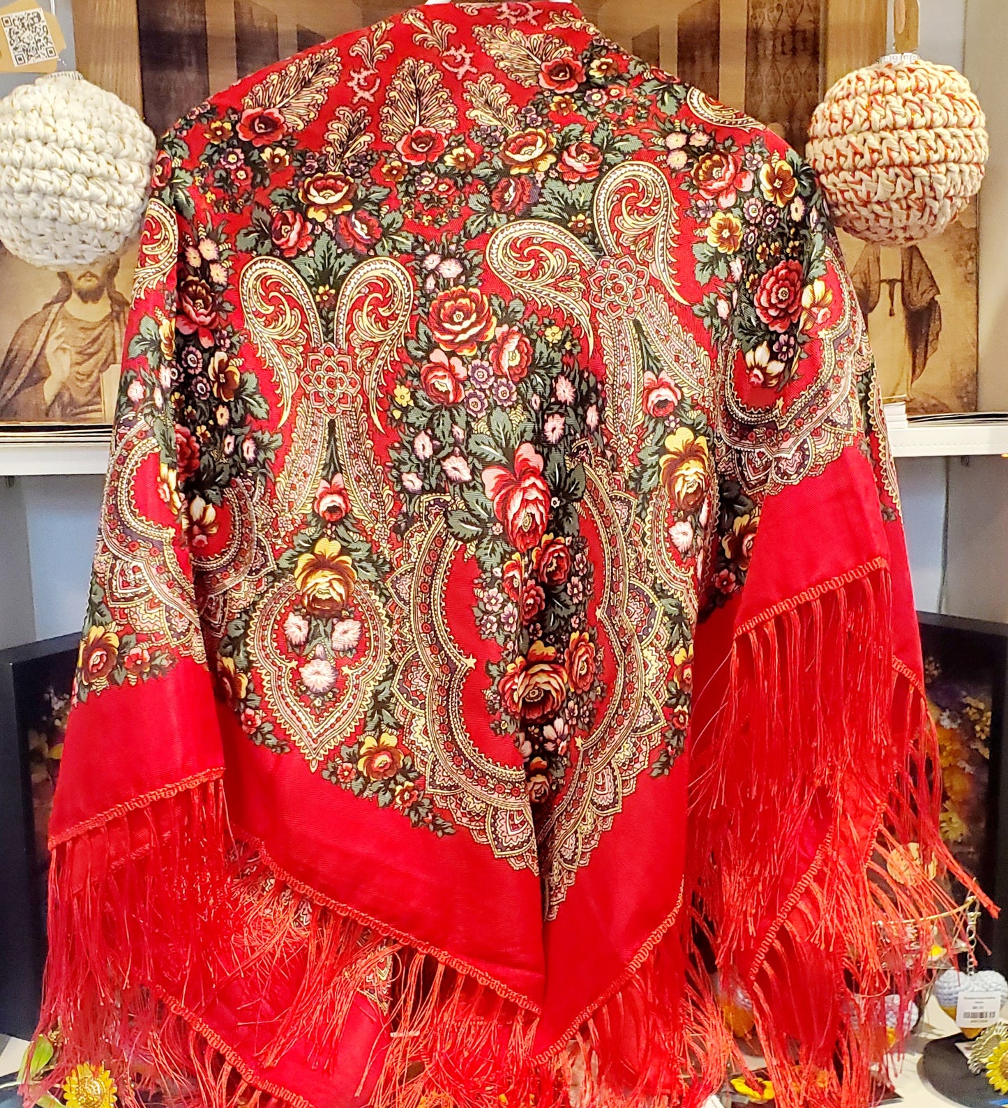 Shawl UA (Wool 80% Viscose 20%)