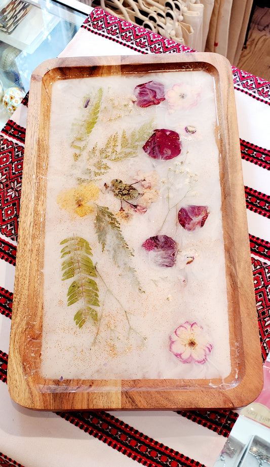 Resin Epoxy Charcuterie board "Flowers in the fog"