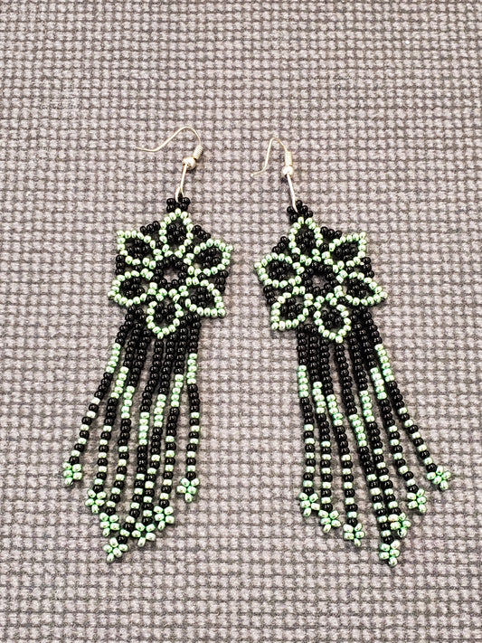 Beaded earrings N1